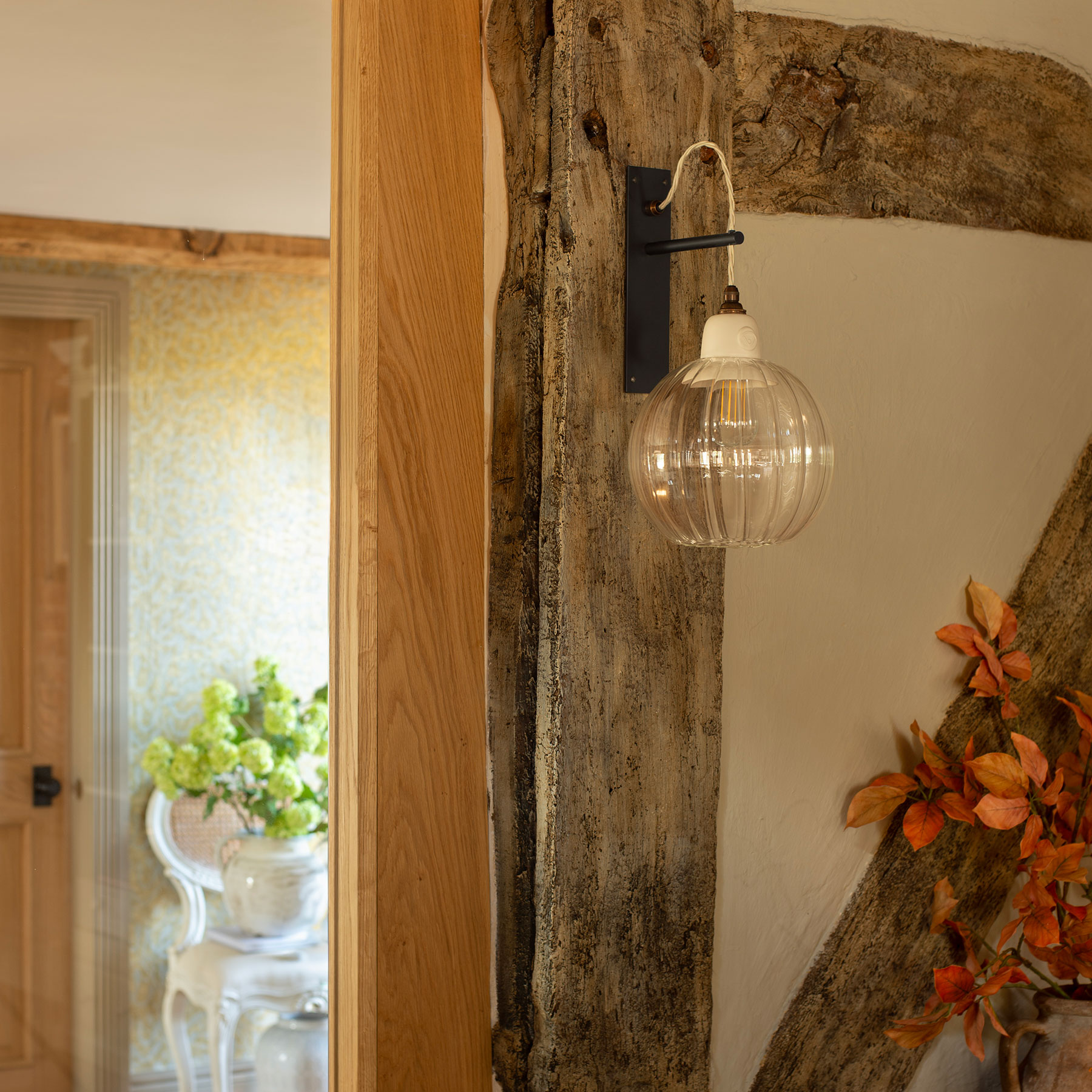 Nayland Millais Wall Light - Image 2