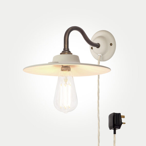 Bergholt Fonteyn Plug-In Wall Light - Image 3