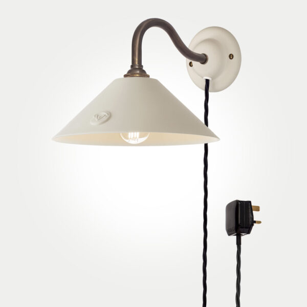 Bergholt Keats Plug-In Wall Light - Image 12