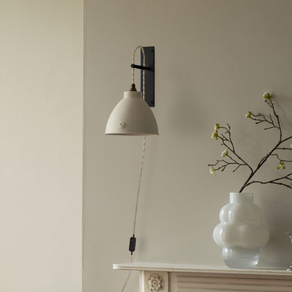 Nayland Ophelia Plug In Wall Light