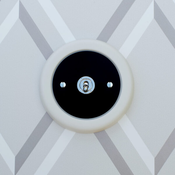 1 Gang Black Switch With Chrome Toggle