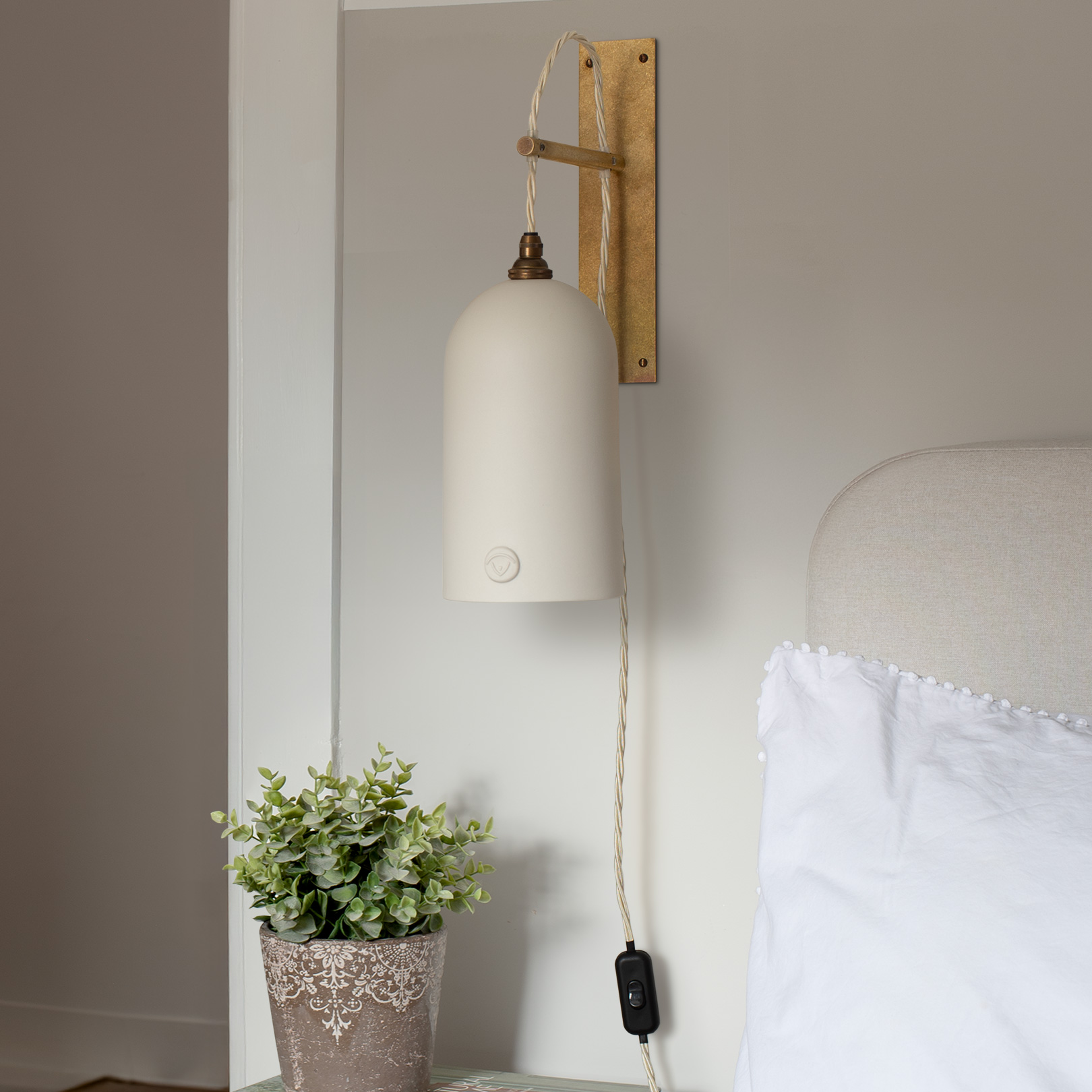 Dimmable LED Light Bulb Pear 