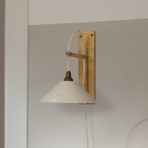 Boxted Small Keats Plug In Wall Light